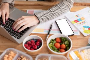 estudiar nutrición y dietética online